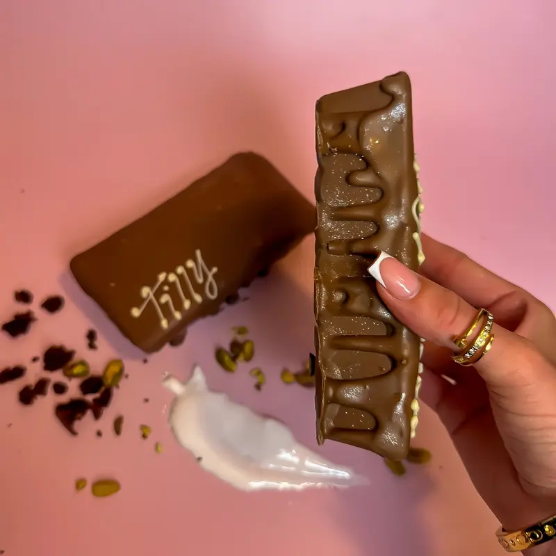 Marshmashio Brownie Bar- 300g Chocolate Bar Dessert Bonbon viral pistachio 4