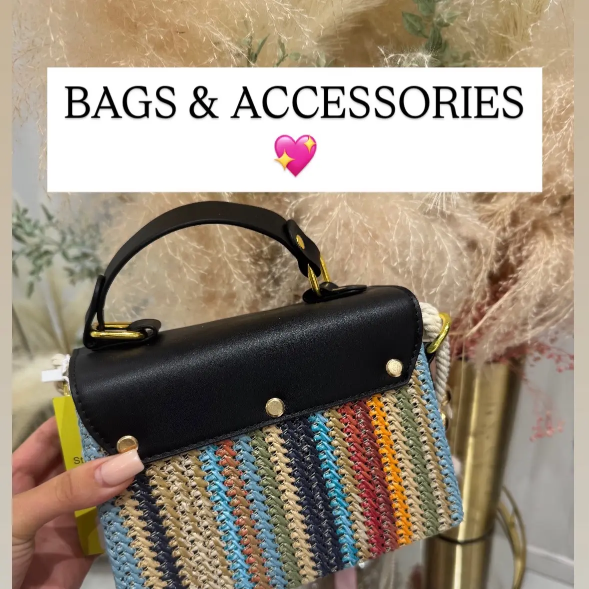 RHEAS BOUTIQUE BAGS ONE ITEM SALE