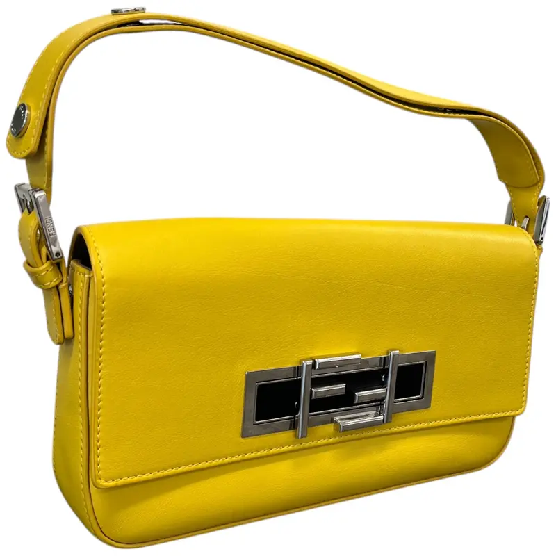 Pre-owned  Fendi  Women's 3 Baguette Handbag Yellow 2