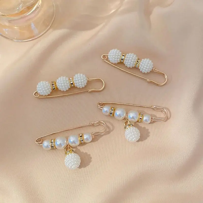 4PCS Waist Adjustment Uniform Clothing Extended Buckle And Waist Adjustment Buckle Pearl Broocated Fashion Decorative Accessorie 1