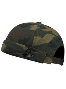 1 Piece Round Maple Leaf Print Landlord Cap, Casual Outdoor Sports Docker Hat For Men & Women, Trendy All-match Clothes Accessories For Daily Used, National Day Offers