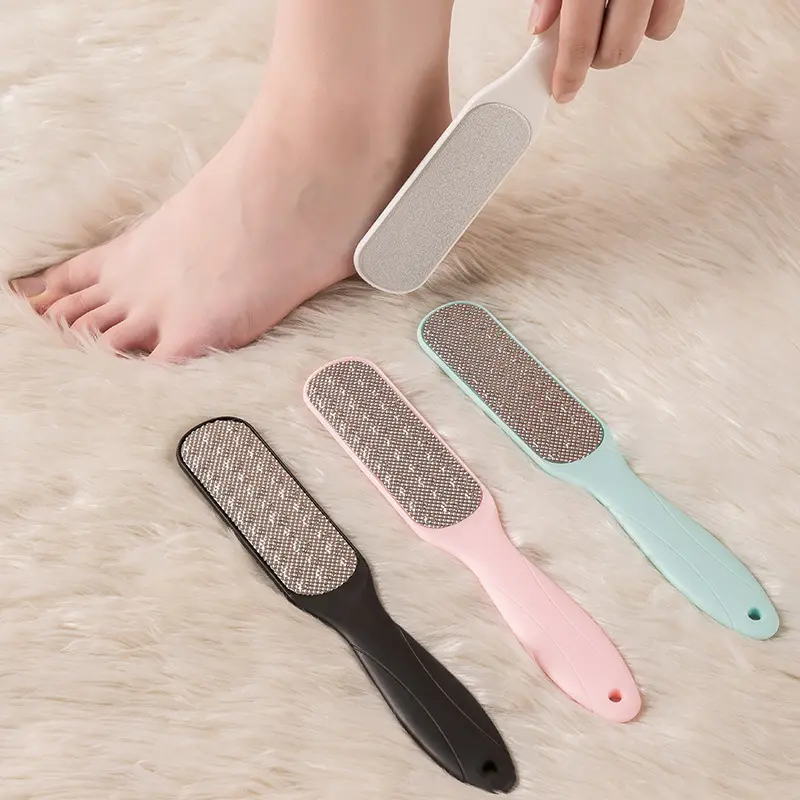 "Callus Remover Tool， Pedicure Tools for Home & Travel， Back To School Essentials， Foot Massager Nail Care Manicure Nail Tools" Cutics Random