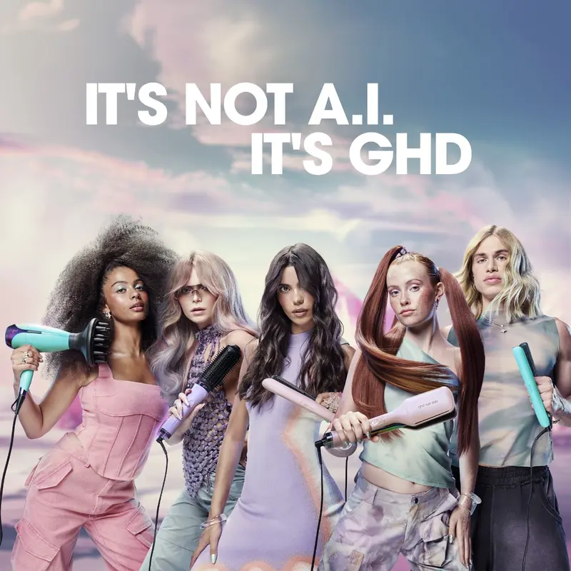 ghd Gold Limited Edition Hair Straightener in Mystic Aqua with Matching Heat-Resistant Bag & Mat 6
