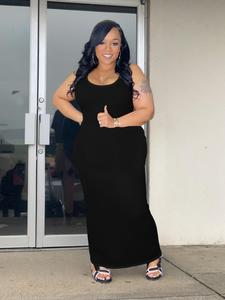 【Plus Size】 Comfort Basic Solid Sleeveless Tank Dress, Casual Fashion Long Dress for Daily Outdoor Wear, Women Plus Clothing for Spring