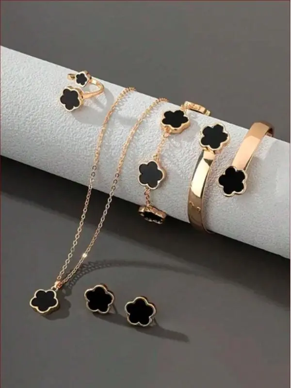 6pcs/Set Lucky Four-Leaf Clover Jewelry Set - Elegant Necklace, Bracelets, Earrings & Ring for Charm & Style