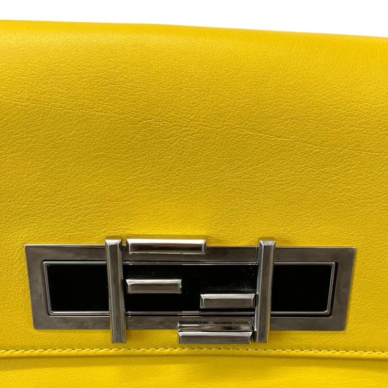 Pre-owned  Fendi  Women's 3 Baguette Handbag Yellow 5