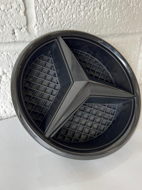 Mercedes front badge replacement 5