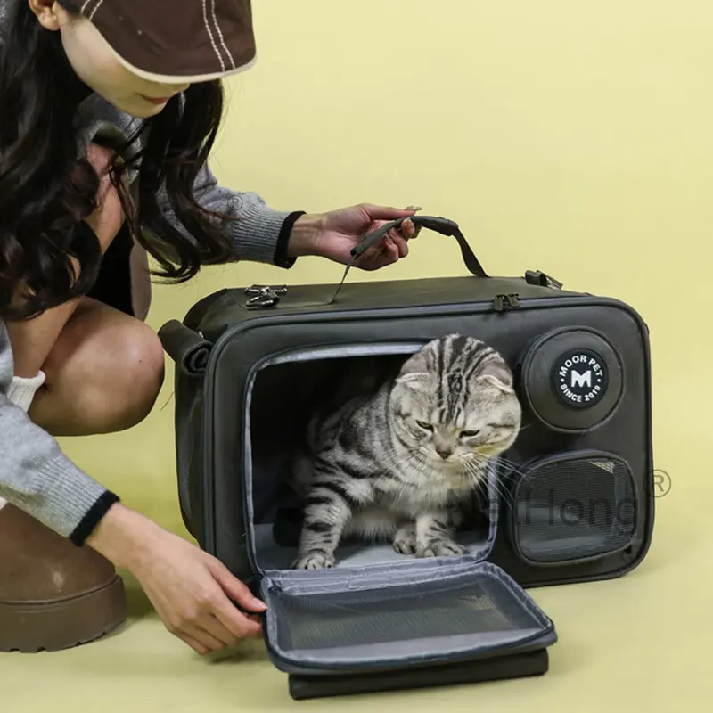 Dog Cat Pet Travel Bag Carrier Breathable Transparent Backpack cat  carrier 8