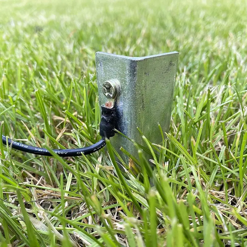 12 Volt Battery Powered Electric Fence Energiser XSTOP BA80 10Km Range, 0.6 Joule Output, Weatherproof Kit Includes Leads and Earth Stake. For Horses and Other Animals 8