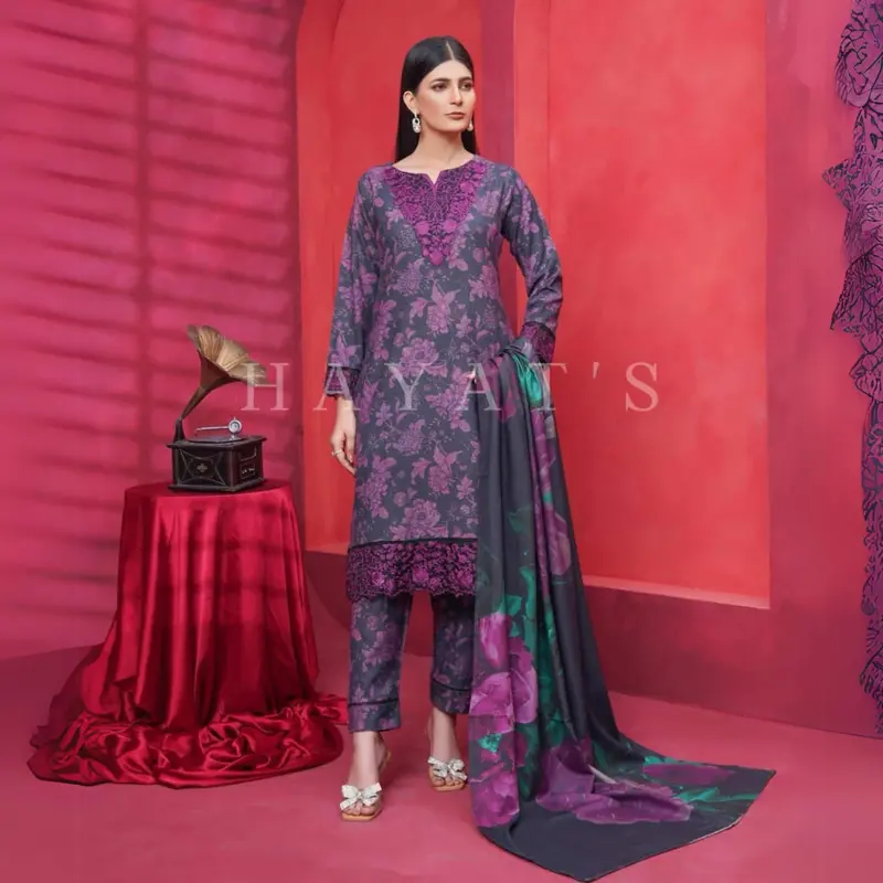 Dhanak Dress with Shawl |3 Pc| Winter Collection | Hayats UMHAT0560 6