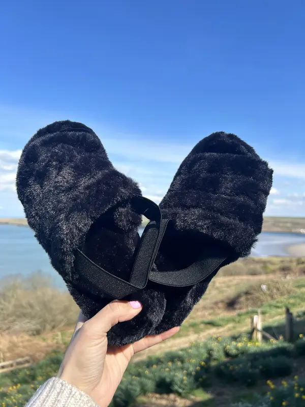 black or grey fluffy slider with strap 5