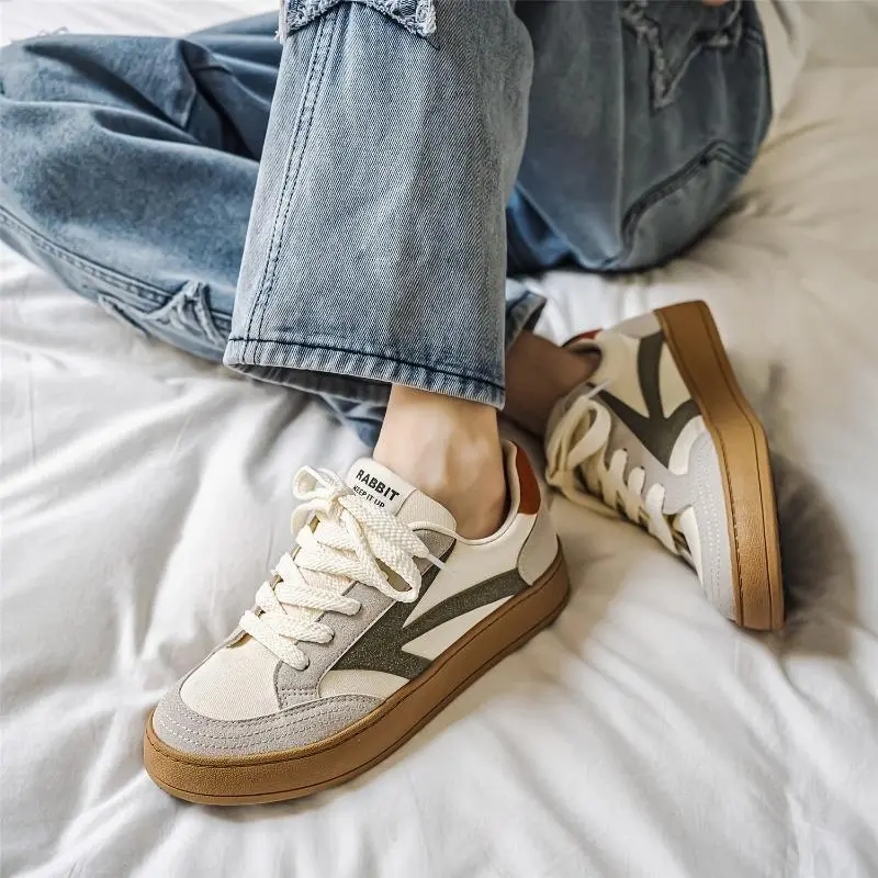 Men's 2024 Vintage-Style Skateboarding Sneakers - Low Top Korean Trendy Sports Shoes, All-Season Canvas Upper, Rubber Sole & Insole, Lace-Up Round Toe for Everyday Casual Wear and Roller Skating 1