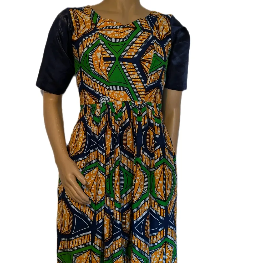 Top-notch Ankara/Organza Traditional Attire for Petite Women - Elegant Royal Look Elegance