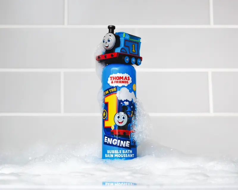 Thomas & Friends Children's Bubble Bath with Thomas Topper Toy - 300ml 4