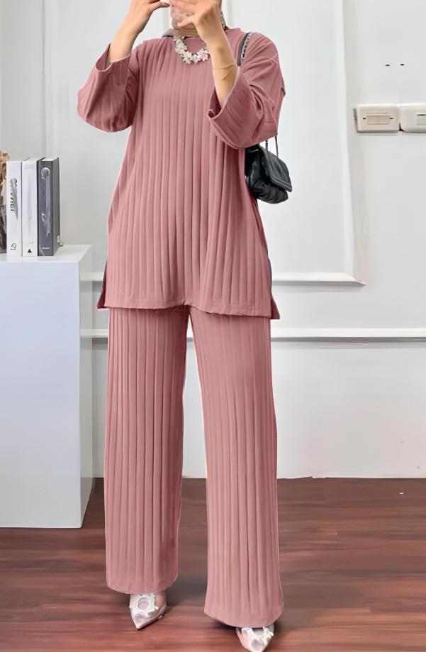 Product Introduction of 2023 Autumn and Winter New Women's Long Sleeve Top Wide Leg Pants Suit Solid Color Casual Sportswear 2 Piece Set 2
