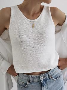 Women's Plain Round Neck Crop Sweater Vest, Casual Sleeveless Cropped Soft Knit Top for Spring & Fall, Fashion Women's Knitwear for Daily Wear, Womenswear