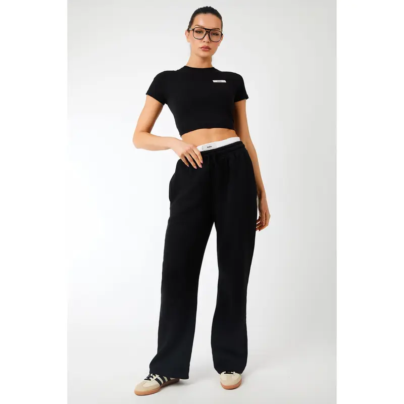 Kaiia Label Logo Baby Tee Black 3