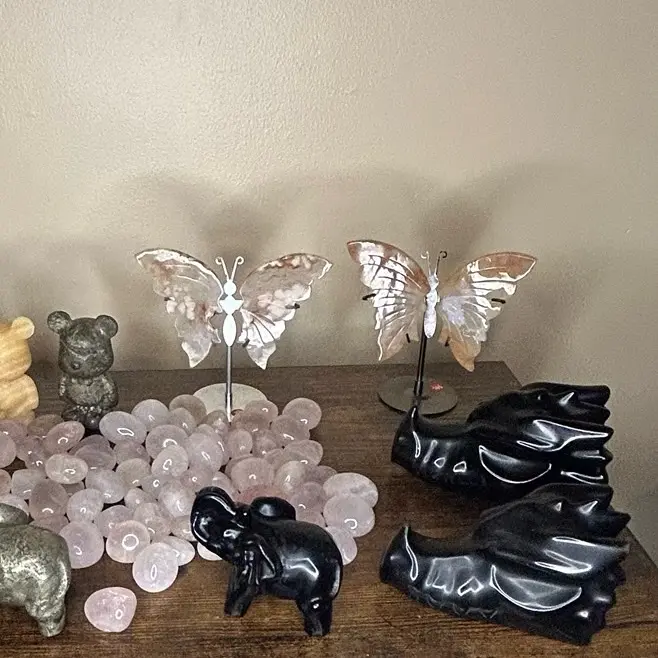 Different gemstones and Cristels 2