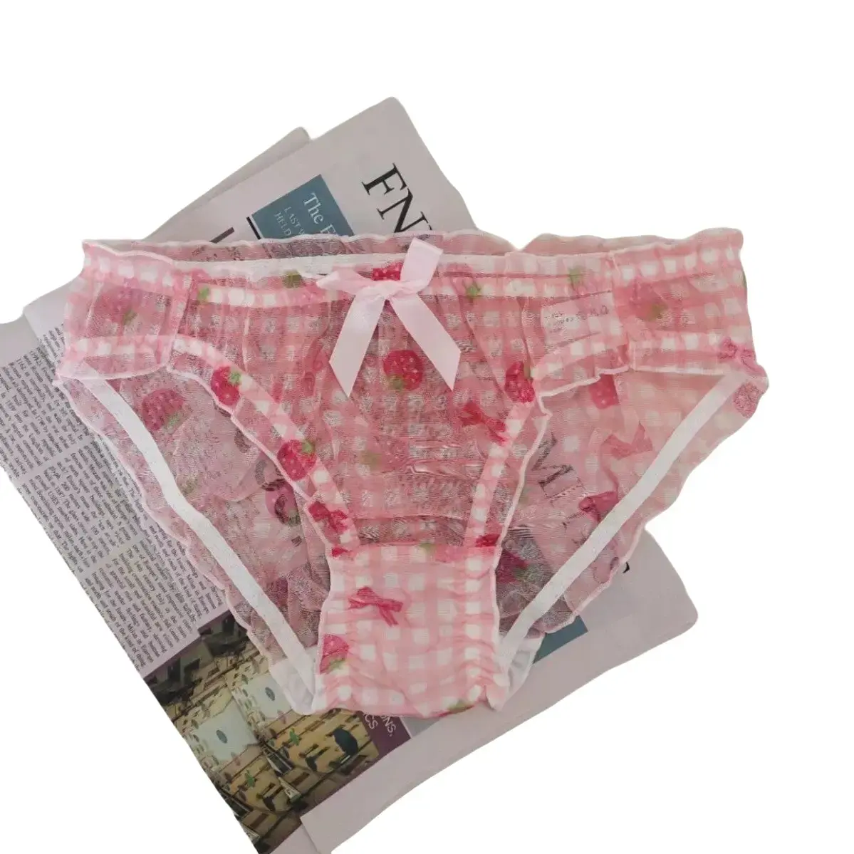 Japanese-style Sweet Cute Strawberry Plaid Mid-waist Underwear