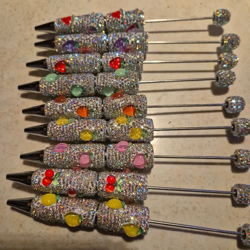 full rhinestone pen (£2 each) 1