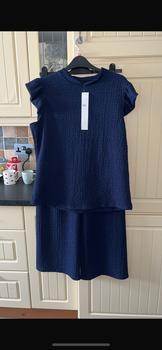 Product Review of Ladies frill sleeve loungewear top and Trousers set from t**y 0
