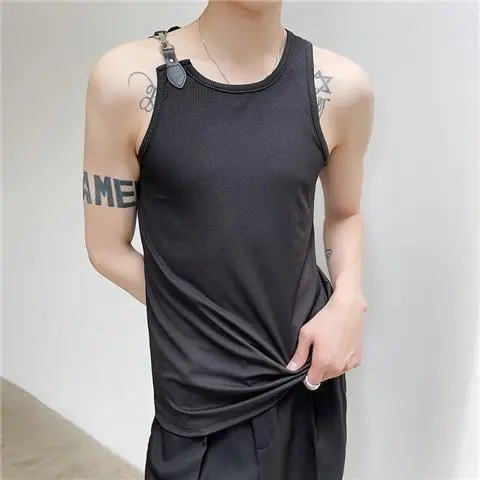 Camisole Vest for Men and Women with Unique Metal Buckle Design, Trendy Niche Vest, Base Layer, Inner Wear, Outer Wear Top, Trendy 6