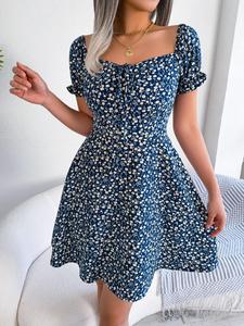 Women's Ditsy Floral Print Tie Front A Line Dress, Summer Outfits 2024, Boho Romantic Frill Sweetheart Neck Short Dress for Beach Vacation Holiday, Frenchy Style Summer Clothes Women