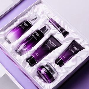 Niacinamide Perilla Essence Light Skin Care Set, deeply moisturizing with sodium hyaluronate and niacinamide, solves the problem of dry and light-colored skin, firming and smoothing, high-end women's gift box, suitable for holiday gifts