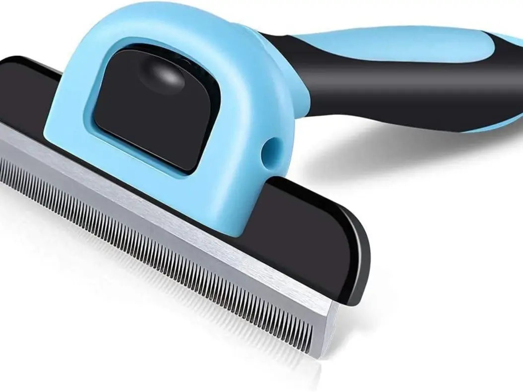 Deshedding Tool Dog Brush Pet Grooming Brush Dematting Comb Dog Deshedder Dog Cat Brush Removing Loose Hair for Short Medium & Long Haired Pet - Dogs, Cats, Horses