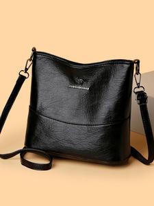 Women's Fashionable Solid Color Shoulder Bag, Large Capacity Crossbody Bag for Daily Used, Casual Trendy Versatile High-quality Daily Commuting Bag