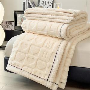 Letter & Heart Pattern Warm Blanket, Soft Comfortable Throw Blanket, Bedroom & Living Room Blanket for Dormitories & Home
