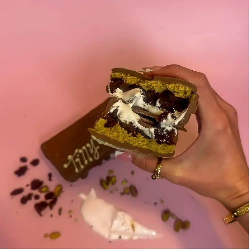 Marshmashio Brownie Bar- 300g Chocolate Bar Dessert Bonbon viral pistachio 1