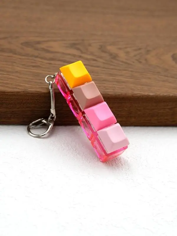 Fun Keycap Keyboard Keychain As Summer Outfits 2025, Punk Style Keyboard 4 Keys Toy Keychain for Women & Men, Summer Fashion Accessories for Daily Use for Decompression Gift 3