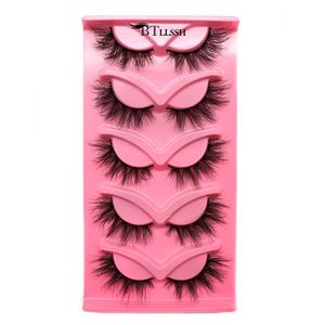 Long Cat-Eye False Eyelashes, Wispy Cluster Lashes, Natural Curl Eye Makeup Strip Lashes, Eyelashes Set for Women/Girls Eye Extensions