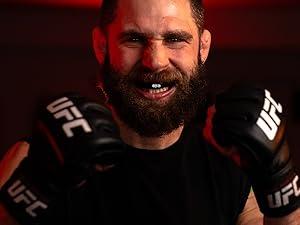 Product Introduction of Instant Custom-Fit Gum Shield Dentist-Level Comfort, Protection & Fit - Mouldable Mouth Guard, for Boxing, Rugby, MMA, Lacrosse, UFC, Hockey and Muay Thai - Includes Mouthguard Case 49