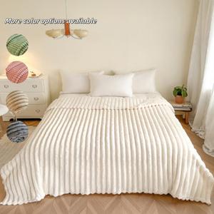 Solid Color Thickened Flannel Blanket, 1 Count Soft Comfortable Throw Blanket, Warm Nap Blanket for Home & Office