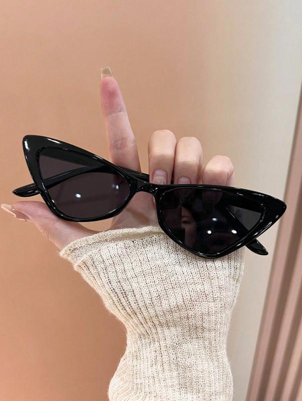 Cat Eye Fashion Glasses for Women Stylish Everyday Accessory 2