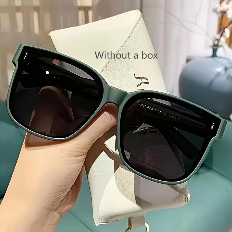 RISELDAJOR  Polarized Anti-Glare Fashion Glasses for Both Genders, Featuring a Large Square Frame. Perfect Fit Over Glasses for Driving, Beach Outings and Travel, Offering a Trendy Look. 5