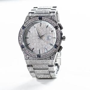 Mens Iced Out Fashion Watch - White Gold