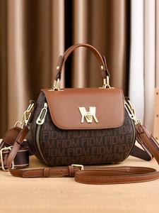 Summer 2024 Fashion Trendy Letter Pattern Pu Leather Handbag, Retro Shoulder Bags for Women, Everyday Bags