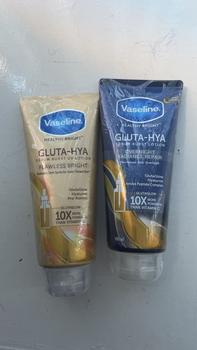 Product Review of Authentic Vaseline Gluta-Hya Serum Lotion 330ml Body Care Hydrating Brightening Daily Moisturizer from B**e 0