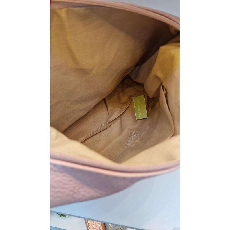 The Minimalist Messenger Bag 6