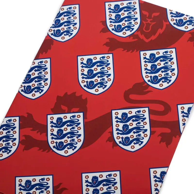 England FA Crest Gift Wrap 2