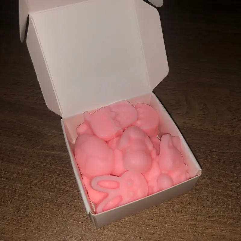 Mini Easter wax melt surprise 2
