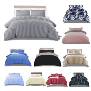 3 Piece Duvet Cover Quilt Bedding Set - Luxury Microfiber Cover for Duvet with Pillowcases Set Poppers Closure Soft, Breathable, Skin-Friendly, Smooth, Non-Allergenic & Machine Wash Washable Duvet Cover Sets - Single, Double, King & Super King Sizes