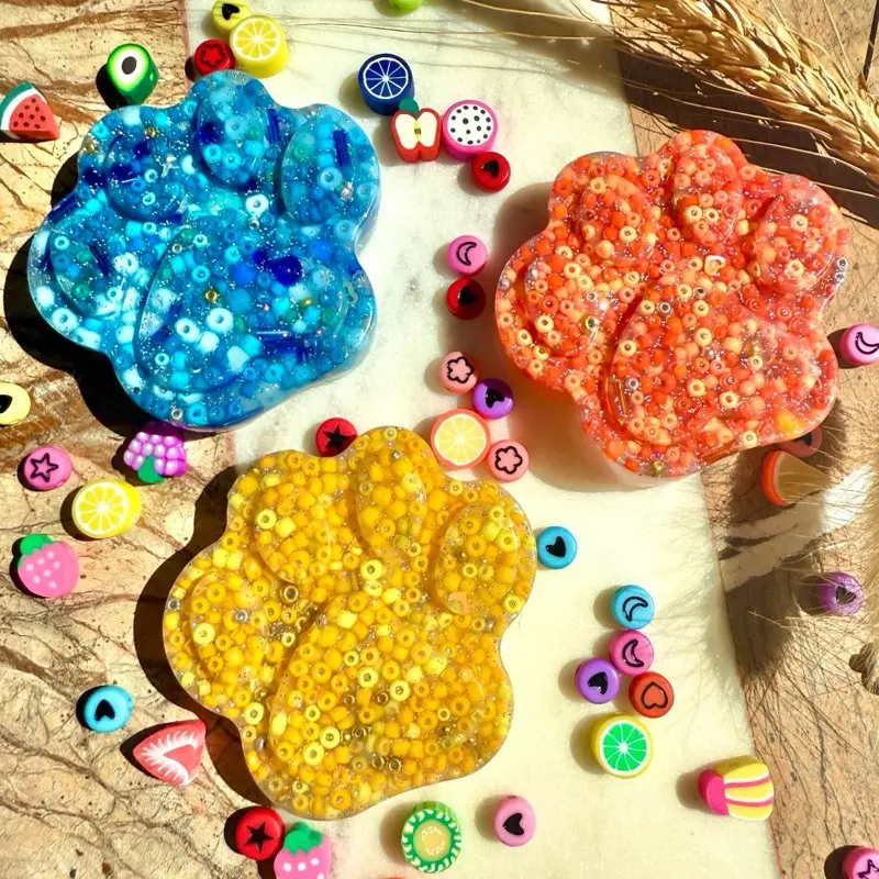 Animal Paw Picky Pad (small 5x5.5cm) - 9 Colour Options - Neurodiverse Stimming Distracting Nail Skin Picking Stress - Travel Size Fidget Aid