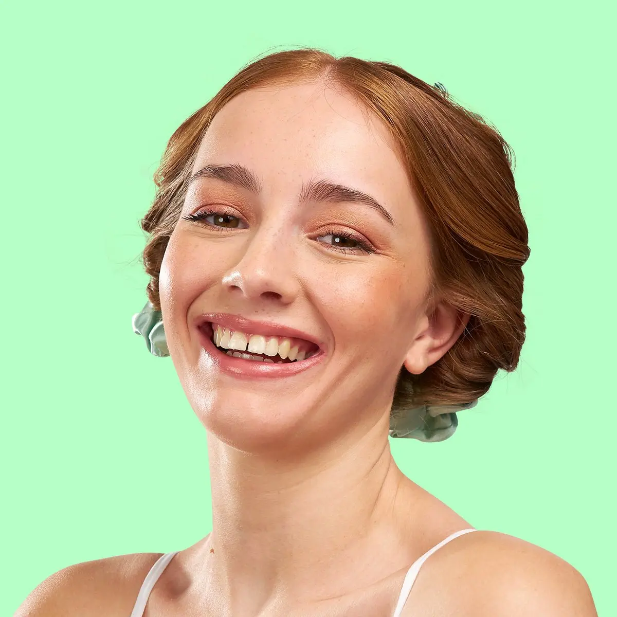 Give Me- The Satin Range-Heatless Curlers & Pillow case