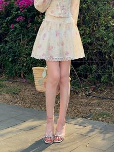 Spring fashion A-line skirt