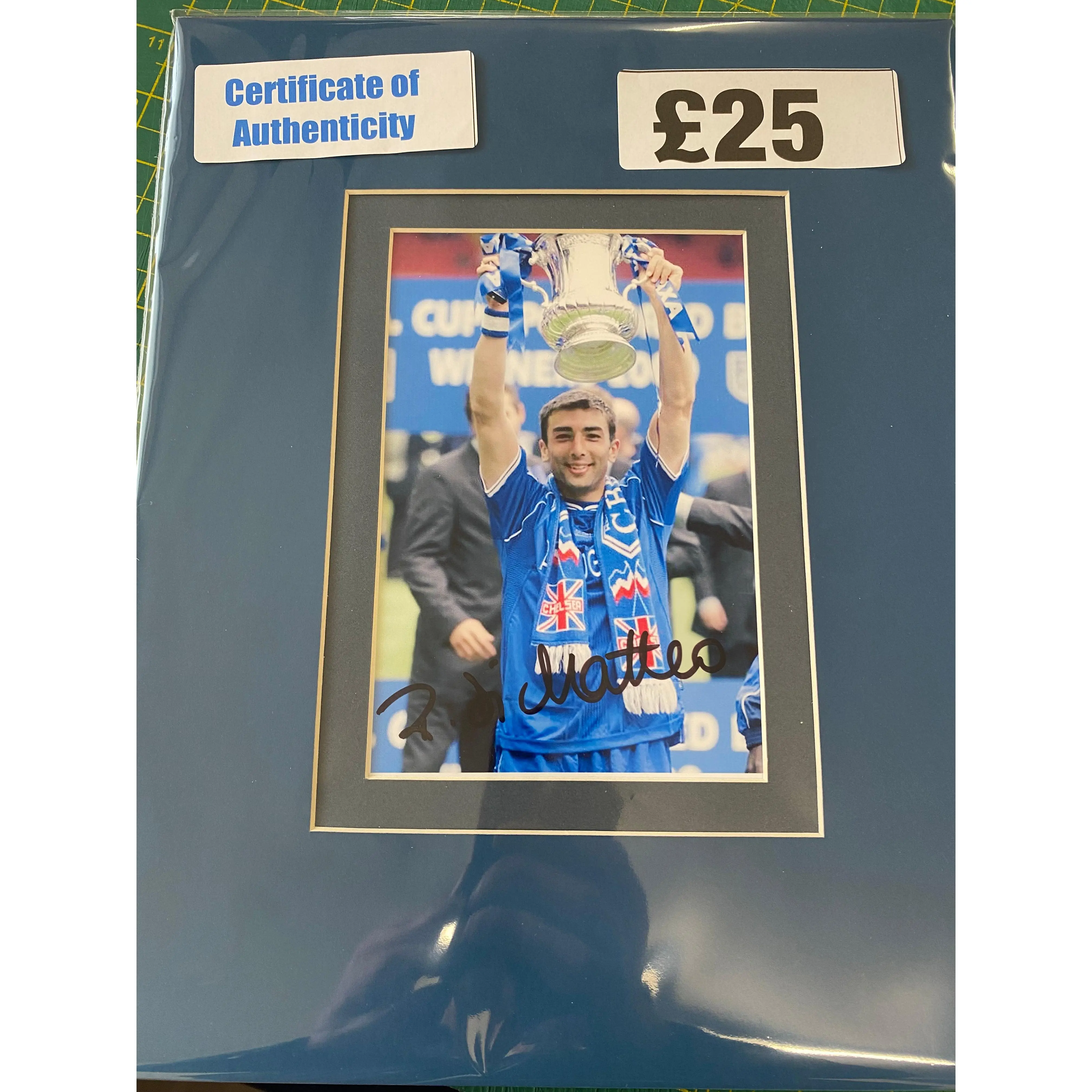 Chelsea Roberto Di Matteo personally signed photograph