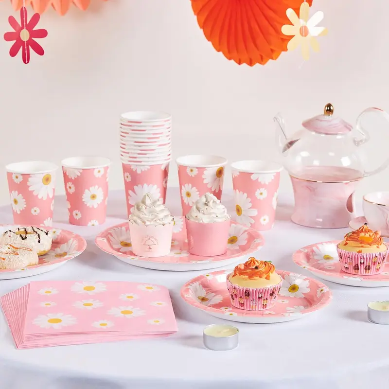 SUNBEAUTY Little Daisy Party Tableware Set, Pastel Decorations for Baby Showers and Birthdays 3